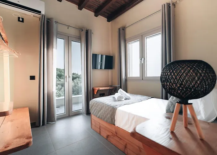 Villa Di Leon - Uniquely Designed With Pool In A Picturesque Village Near Famous Porto Limnionas, Offering Exceptional Hospitality By Mana Gers Agios Leon