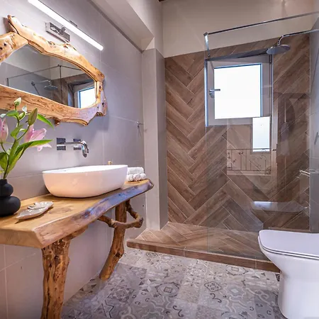 Villa Di Leon - Uniquely Designed With Pool In A Picturesque Village Near Famous Porto Limnionas, Offering Exceptional Hospitality By Mana Gers