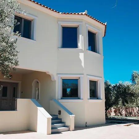 Di Leon - Uniquely Designed With Pool In A Picturesque Village Near Famous Porto Limnionas, Offering Exceptional Hospitality By Mana Gers *
