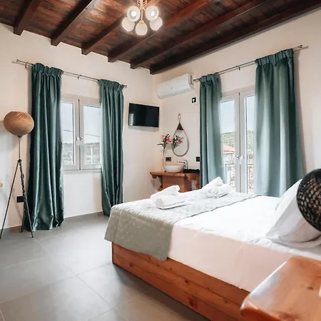וילה Di Leon - Uniquely Designed With Pool In A Picturesque Village Near Famous Porto Limnionas, Offering Exceptional Hospitality By Mana Gers