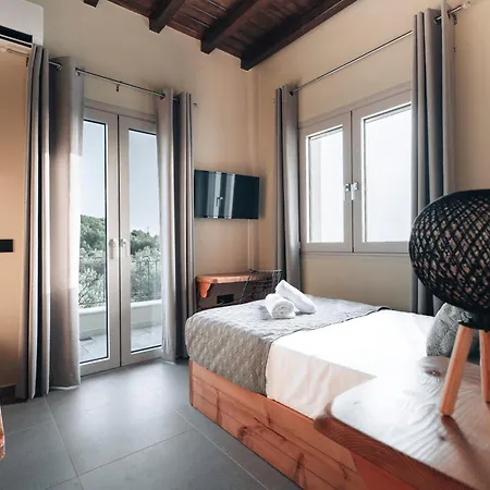 Villa Di Leon - Uniquely Designed With Pool In A Picturesque Village Near Famous Porto Limnionas, Offering Exceptional Hospitality By Mana Gers Agios Leon
