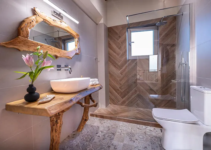 Willa Di Leon - Uniquely Designed With Pool In A Picturesque Village Near Famous Porto Limnionas, Offering Exceptional Hospitality By Mana Gers